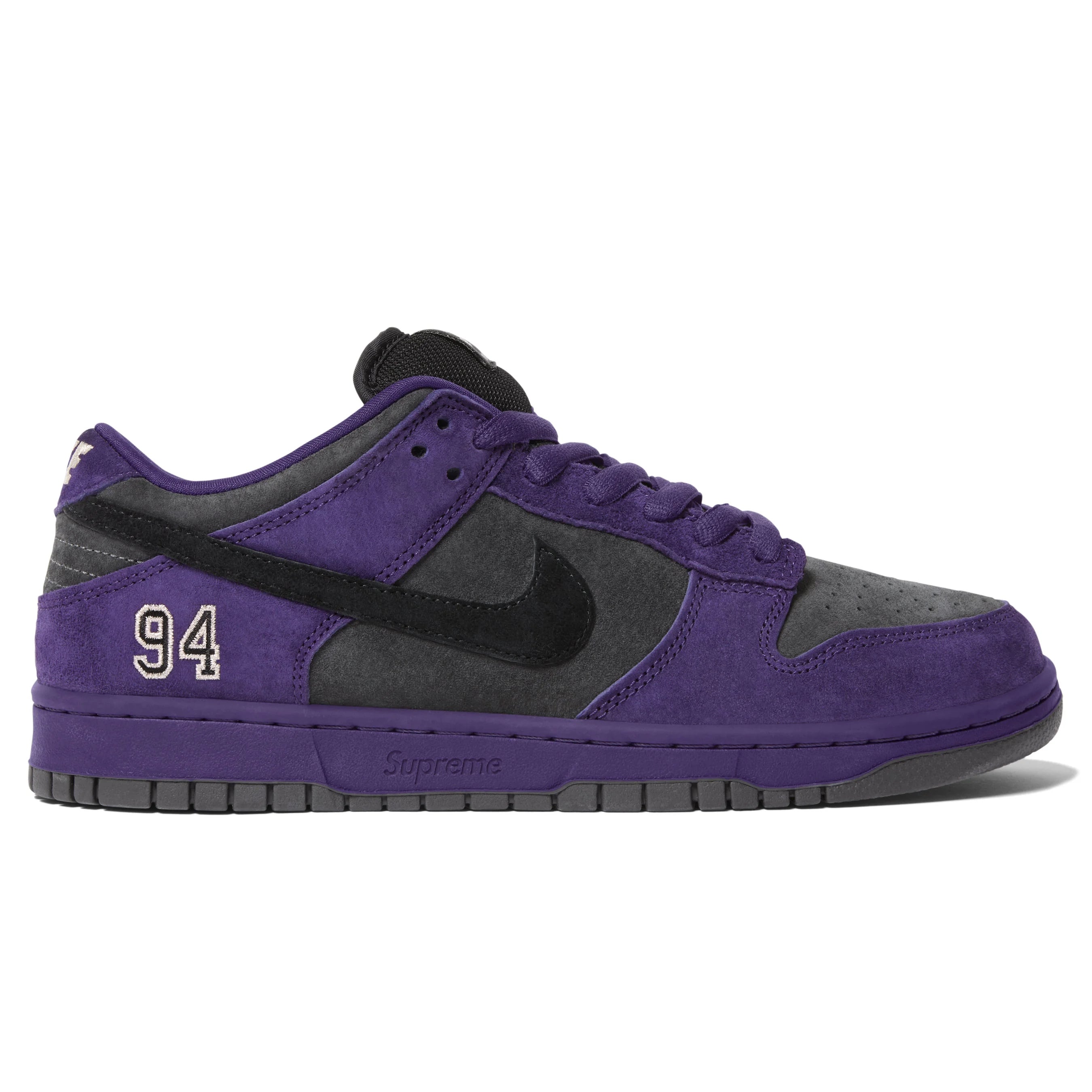 Supreme®/Nike® SB Dunk Low view 11
